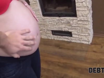 Youporn solitaria una ayuda madre